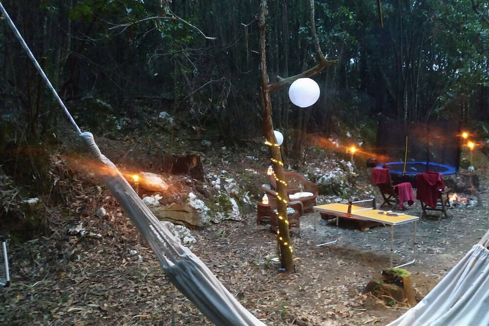 Treehouse in rural forest area, charming Tipi Glamping tent in downtown area in Ruiloba, Cantabrian Coast