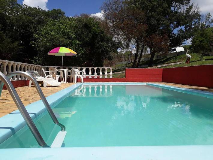 Casas e apartamentos de temporada para 2 pessoas, com piscina e vista e ainda terraço and jardim em Ibiúna