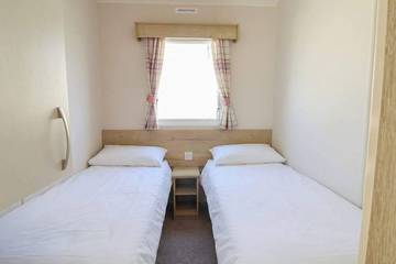 Static Caravan for 8 People in Rhyl, Conwy region, Photo 1