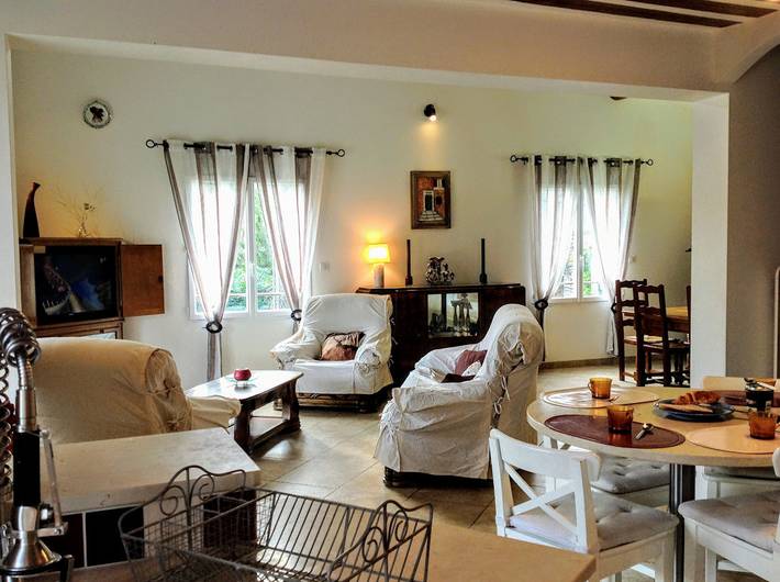 Location de vacances pour 6 personnes, avec terrasse et jardin dans le Vaucluse - 2