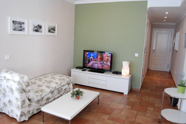 Ganze Wohnung, Carabeo 24 Apartment in Playa Carabeíllo, Nerja