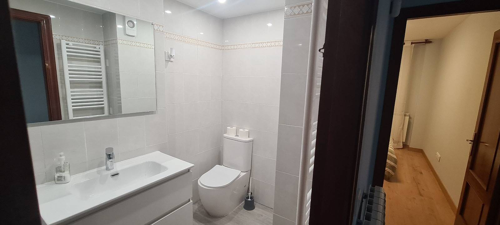 Apartamento 'Osiris' con Wi-Fi in San Andrés del Rabanedo, Cordillera Cantábrica