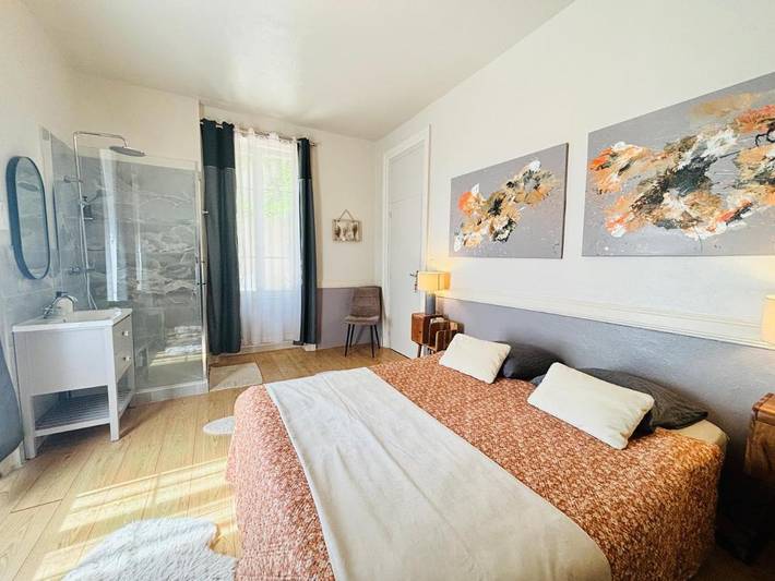 Chambre d’hôte pour 4 personnes, avec jardin ainsi que piscine et vue en Bourgogne - 3