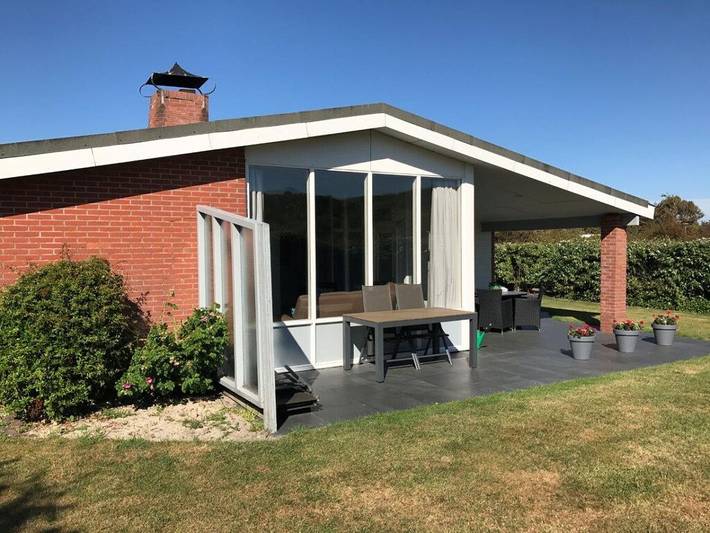 Ferienhaus für 6 Personen, mit Terrasse und Garten in Westkapelle