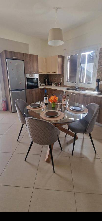 Appartement de vacances pour 4 personnes, avec Balcon ainsi que Terrasse et Vue