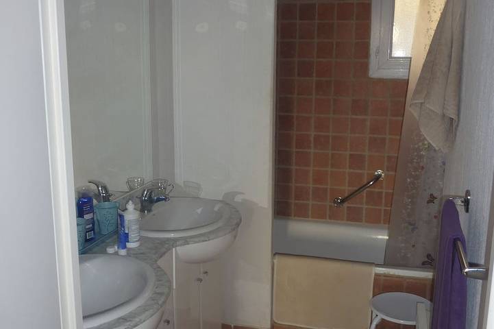 Location de vacances pour 6 personnes, avec piscine et jardin dans Golf de Saint-Thomas - 3