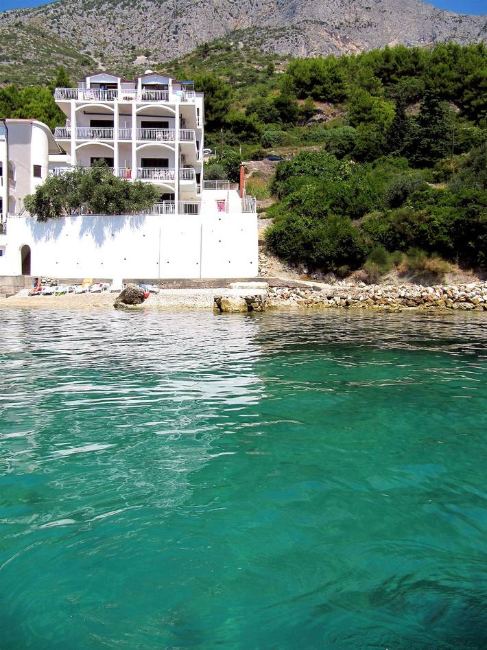 Hotel für 2 Personen, mit Terrasse und Pool in Brist - 3