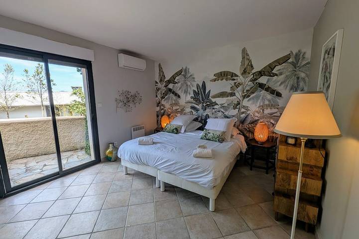 Gîte pour 4 personnes, avec terrasse et jardin dans Plage de Mare e Sole - 4