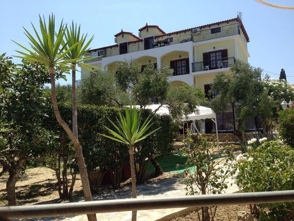 Chalet with Pool View in Planos, Zakynthos