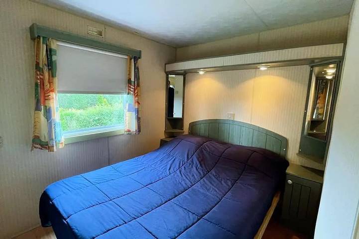 Mobil home pour 3 personnes à Saint-Bonnet-le-Château - 2
