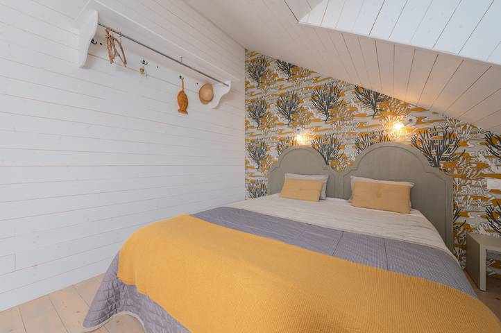 Holiday Home 'La Maison Bleue Domainedecolomban' with Wi-Fi in Carnac, Côte des Mégalithes