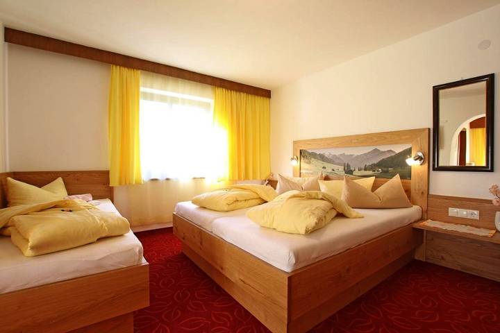 Maison d’hôte pour 4 personnes, avec vue et balcon à Pfunds - 2