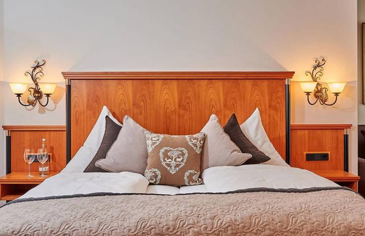 Hotel für 2 Personen, mit Balkon und Terrasse sowie Garten und Sauna in Riedenburg