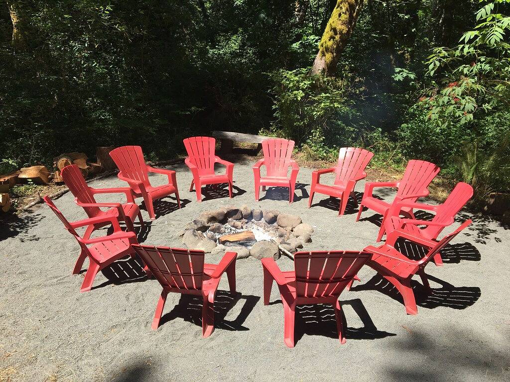 Salmon River Cabin - Private, Whirlpool, Riesige Terrasse / Hof, Außendusche, Feuerstelle in Welches, Mount Hood