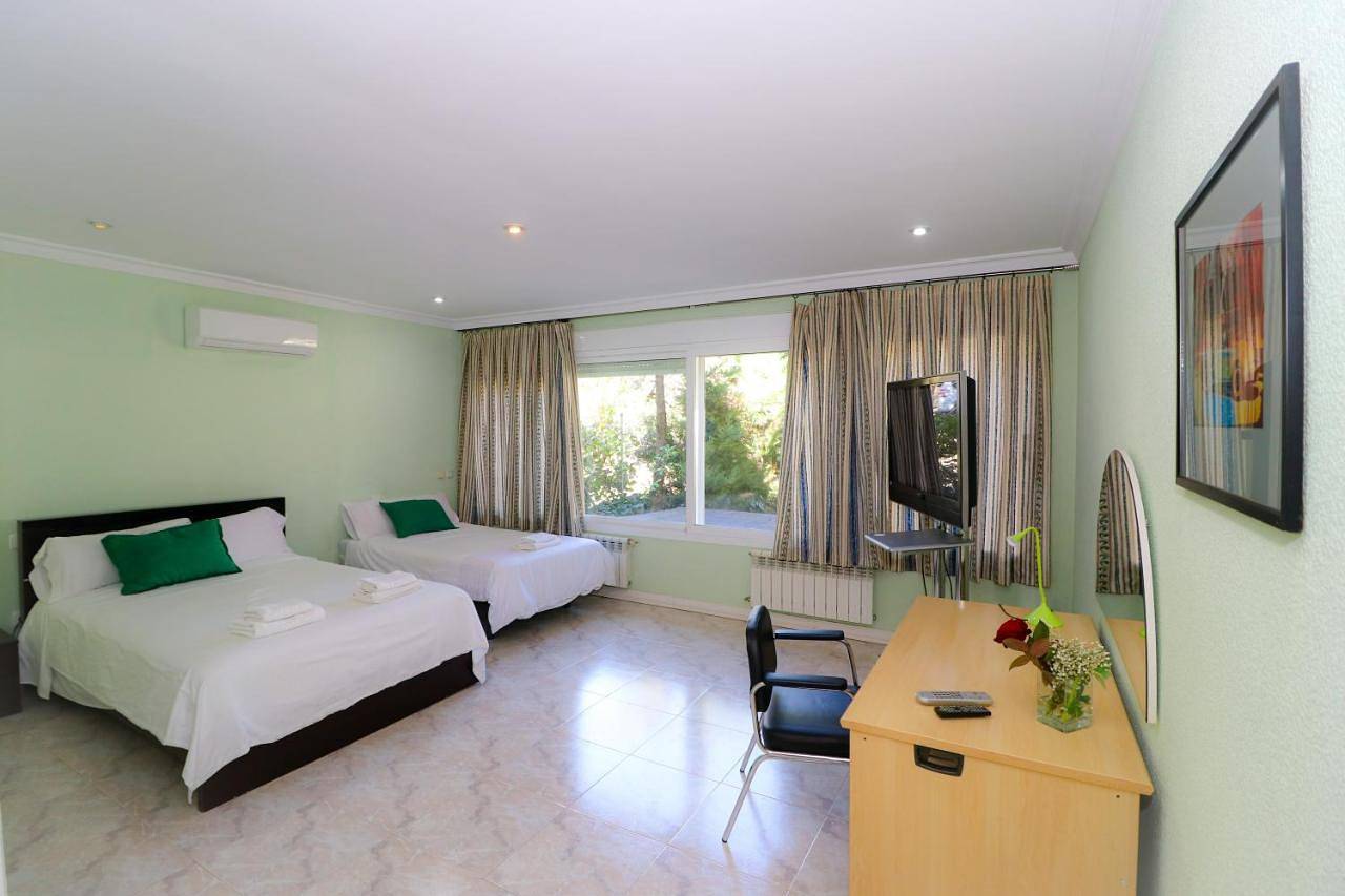 Six-Bedroom House in Arenas de San Pedro, Valle del Tiétar