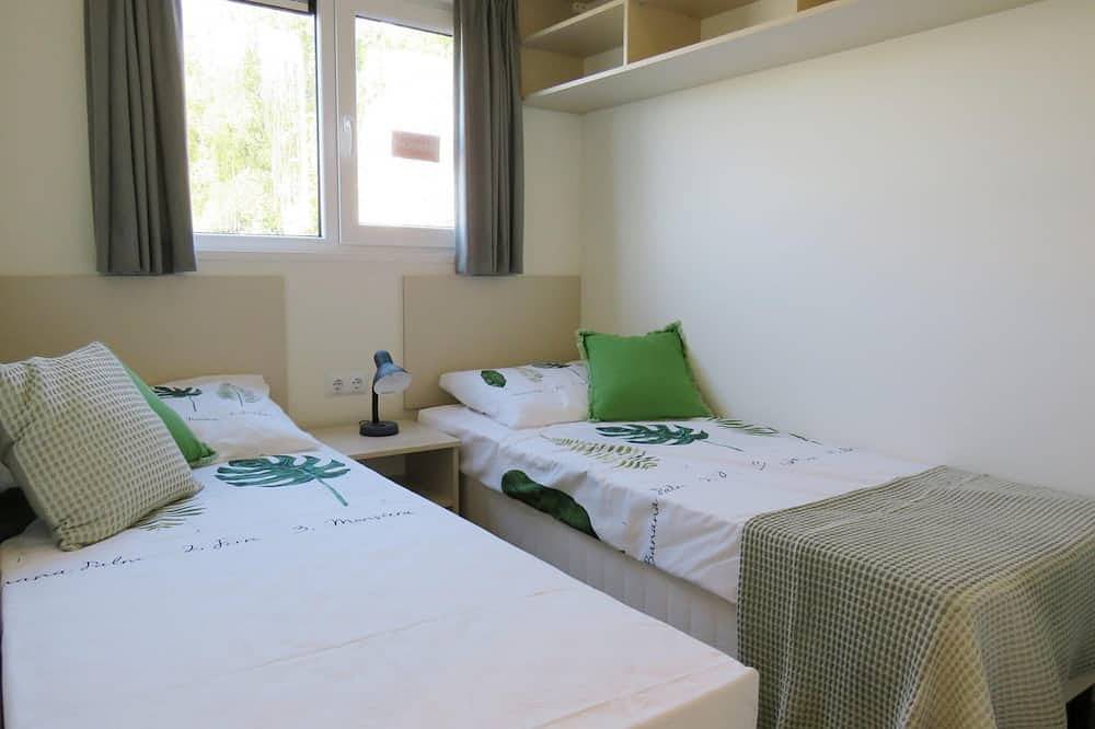 Freistehendes Chalet mit 3 Schlafzimmern und 1 Badezimmer in Bovenkarspel, Markermeer
