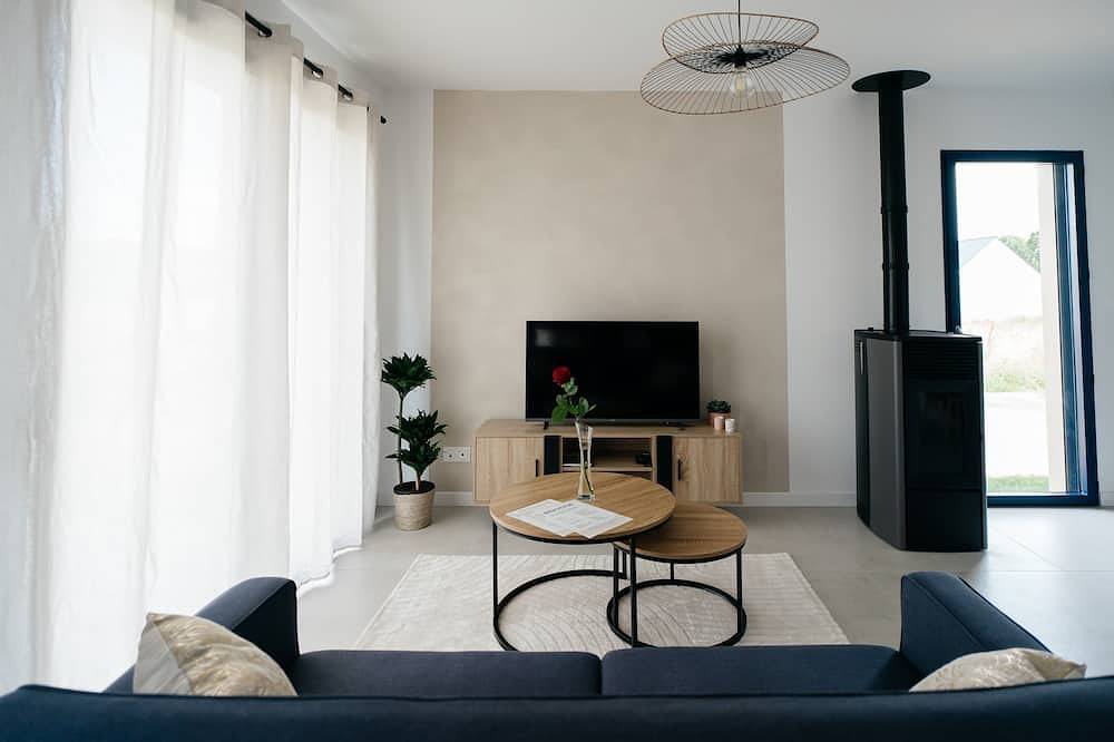 Gîte La Parenthèse with Balneo and Hammam, near Mont St Michel and Saint Malo in Dol-de-Bretagne, Saint-Malo region