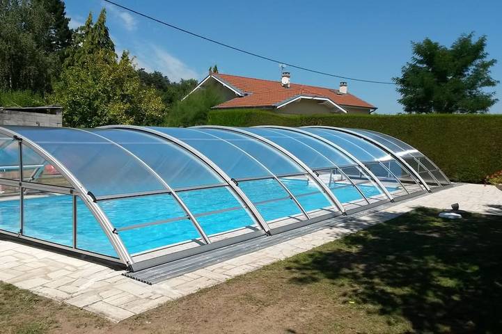 Un lieu bucolique, idéal pour se ressourcer              4 personnes in Beauzac, Haute-Loire