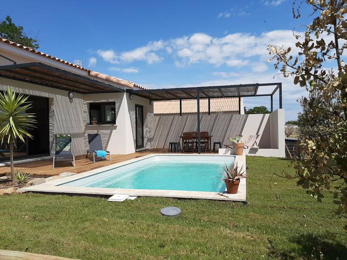 Ferienhaus für 6 Personen, mit Terrasse und Garten sowie Pool am Canal du Midi