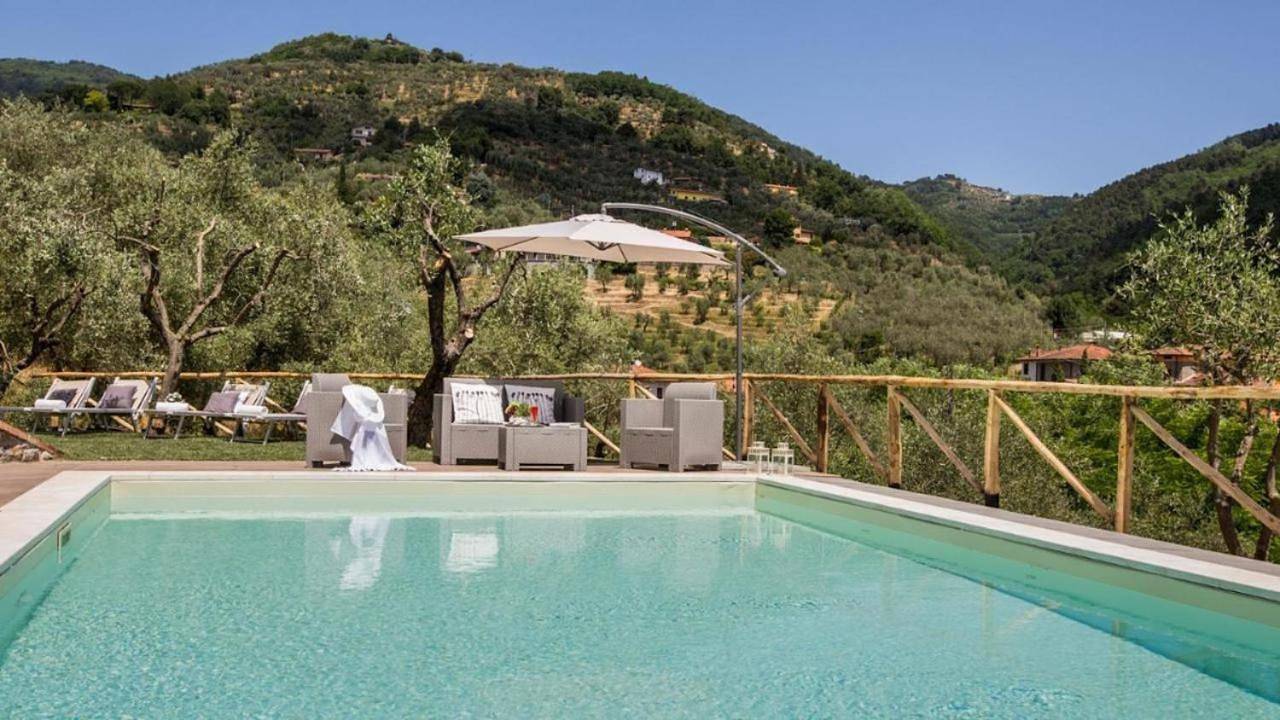 Villa with Private Pool in Massa e Cozzile, Pistoia Provinz