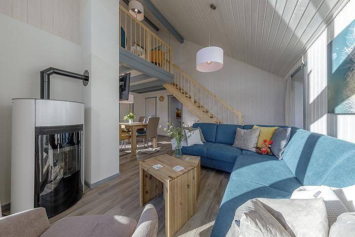 Ferienhaus für 6 Personen, mit Sauna und Balkon sowie Garten und Whirlpool in Rechlin