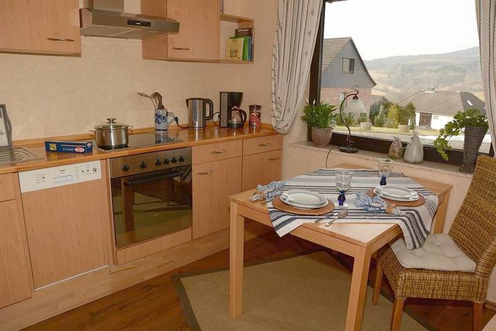 Ganze Ferienwohnung, 2-Bettwohnung -Nichtraucher- in Daun, Vulkaneifel