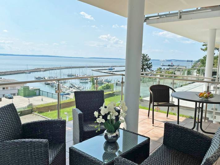 Ferienwohnung für 5 Personen, mit Seeblick und Balkon - 1