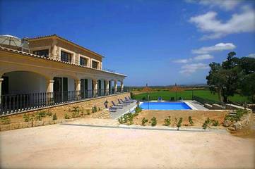 Villa for 12 People in Petra, Majorca Center, Photo 4