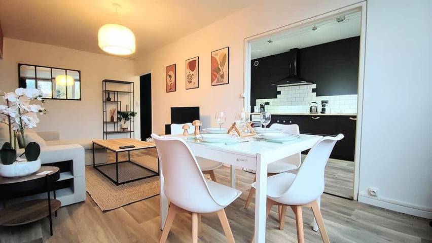 Appartement entier, Atelier Wagram,  Au coeur de Troucoing in Tourcoing, Région de Lille