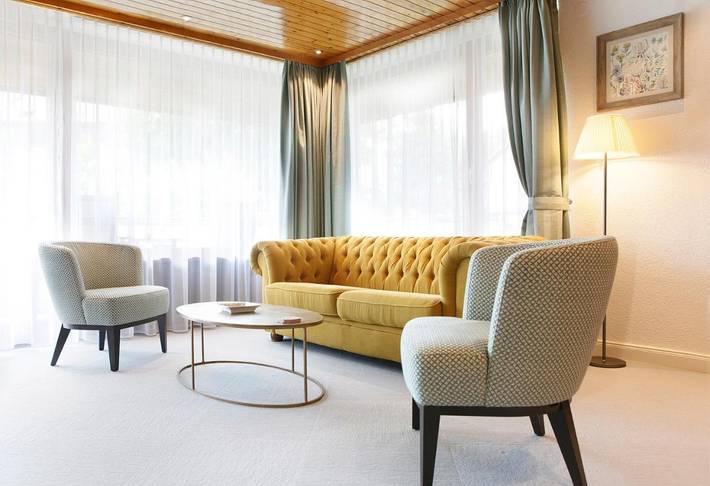 Ferienwohnung für 4 Personen, mit Balkon und Terrasse sowie Garten und Sauna in Hinterzarten