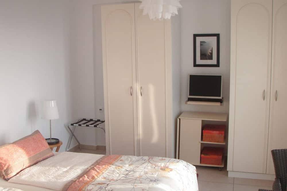 Hel leilighet, Villa Aloniro - Studio 1 in Alonnisos By, Alonissos
