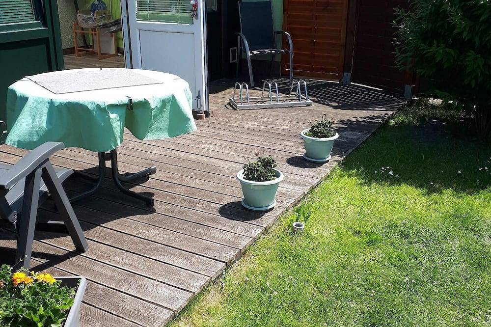 Ganze Wohnung, Ferienwohnung Neubrandenburg für 1 - 4 Personen mit 1 Schlafzimmer - Ferienwohnung in Tollensesee, Neubrandenburg