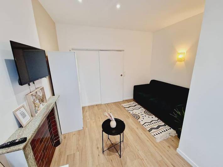 Gîte pour 2 personnes, avec jardin à Aulnoye-Aymeries