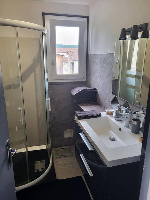 Location de vacances pour 3 personnes, avec jardin et vue à Saint-Laurent-les-Tours - 4