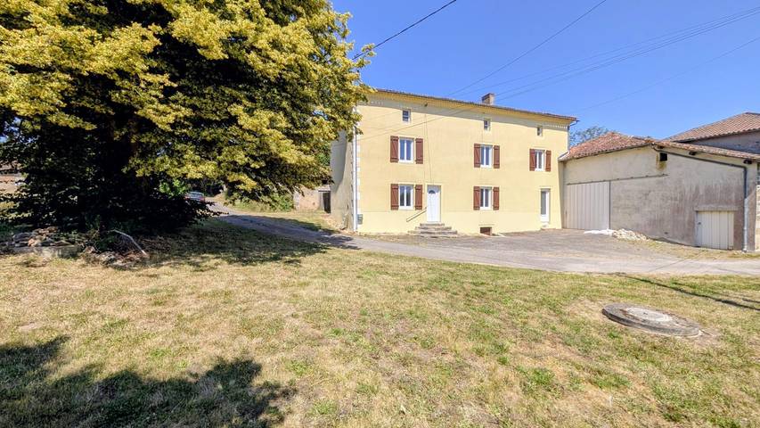 Gîte pour 6 personnes, avec Jardin