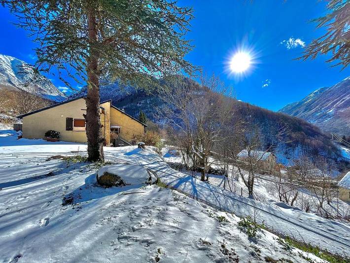 Gîte pour 14 personnes, avec vue et jardin à Mérens-les-Vals - 3
