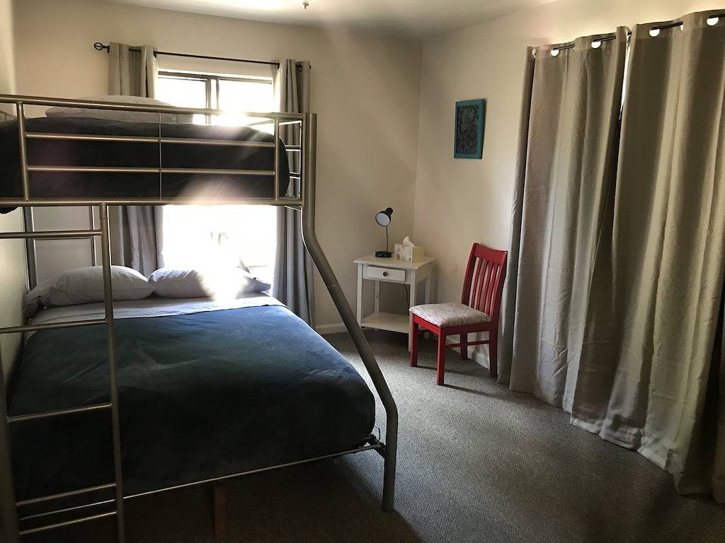 The Terrace House, country living. in Shasta County