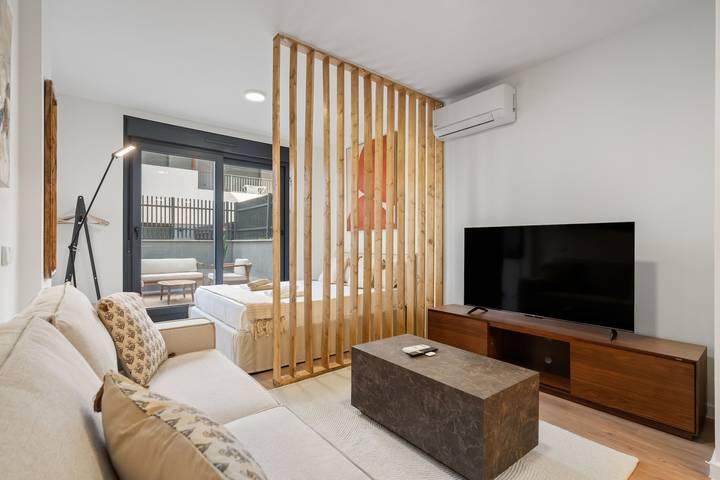 Apartamento de vacaciones para 4 personas, con piscina además de jardín y balcón - 1
