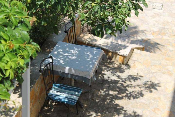 Maison d’hôte pour 3 personnes, avec jardin et vue à Trogir - 2