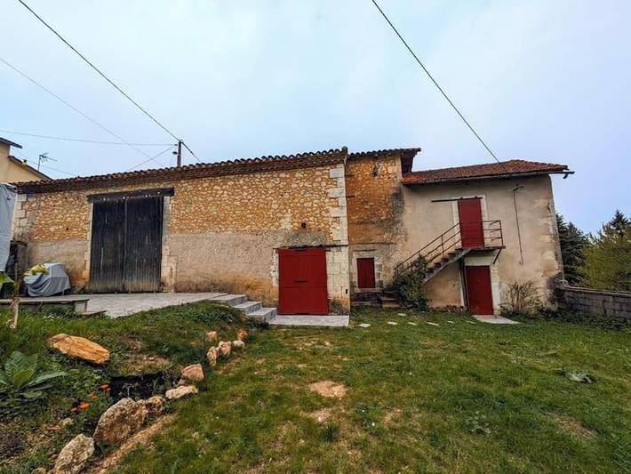 Location de vacances pour 14 personnes, avec terrasse à Saint-Germain-du-Salembre - 4