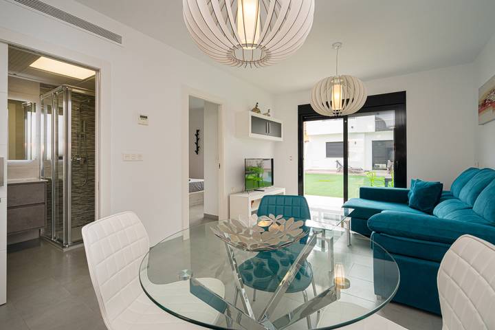 Appartamento per 4 persone, con Terrazza e Giardino nonché Piscina a San Pedro del Pinatar