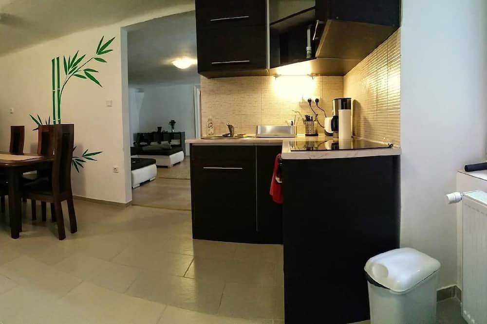 Apartamento entero, Apartamento de vacaciones Budapest para 1 - 4 personas con 1 dormitorio - Apartamento en casa unifam in Budapest, Közép-Magyarország