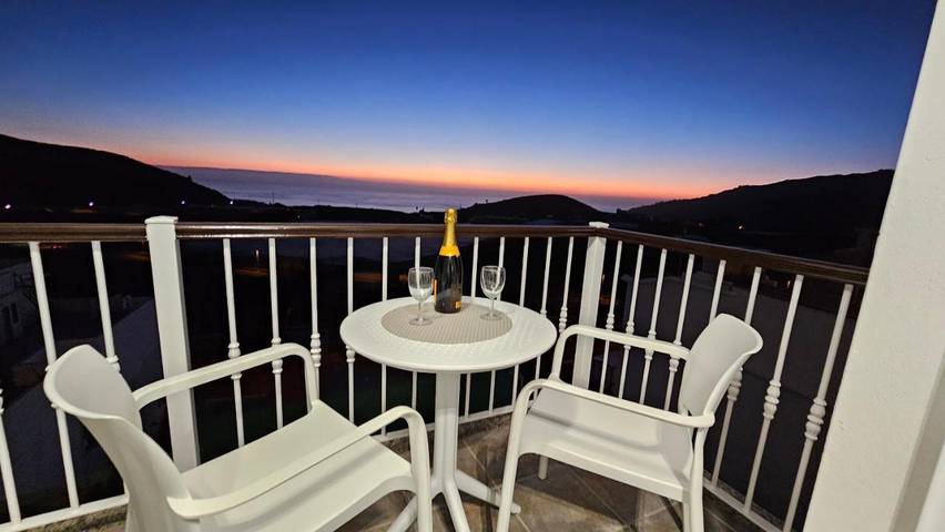 Apartamento de vacaciones para 3 personas, con vistas y terraza - 1