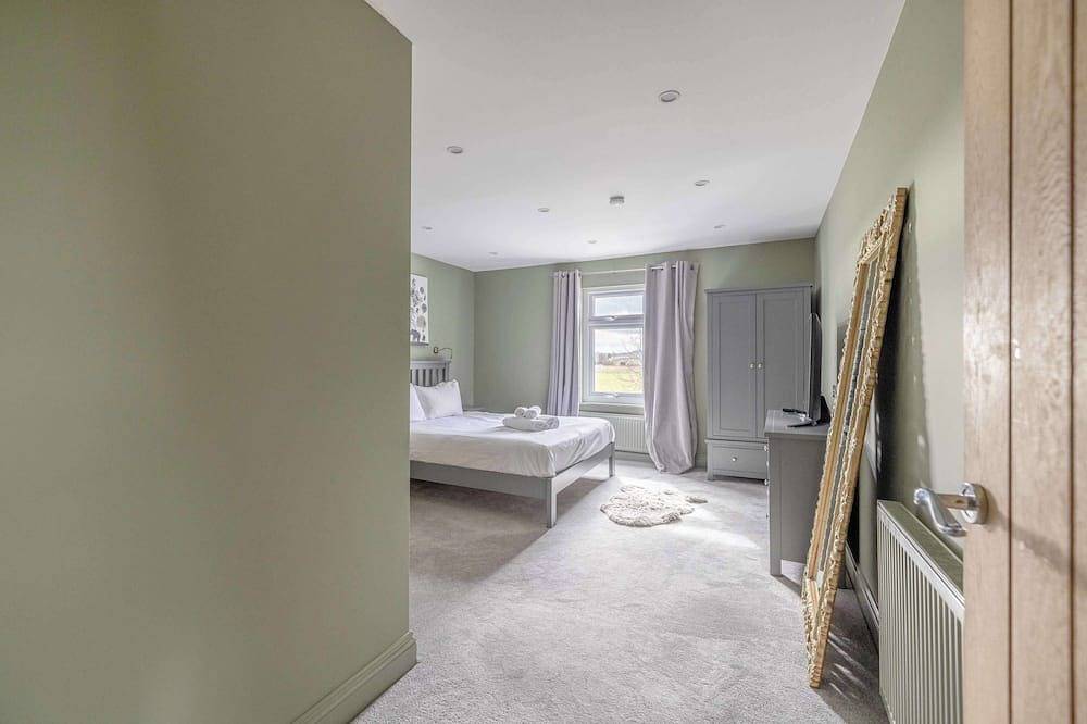 Family Friendly Escape In Eton ❤ Countryside Views in Eton, Berkshire