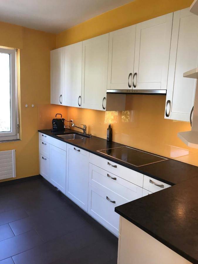 Appartement entier, Alpes 54 in Neuchâtel, Lake Neuchâtel