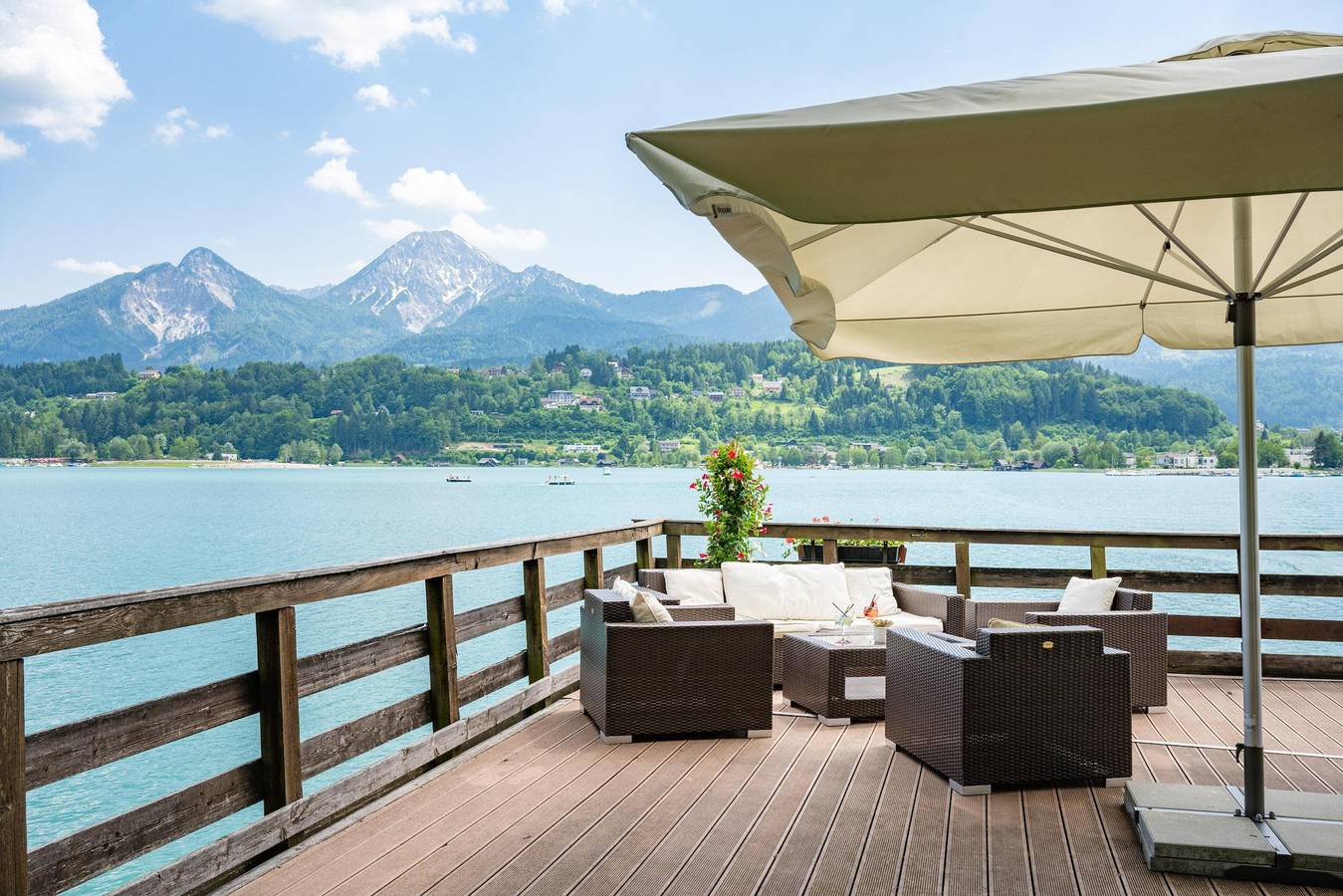Doppelzimmer mit Seeblick (Dusche oder Badewanne) - 25 in Karavanke in Pohorje, Finkenstein am Faaker See