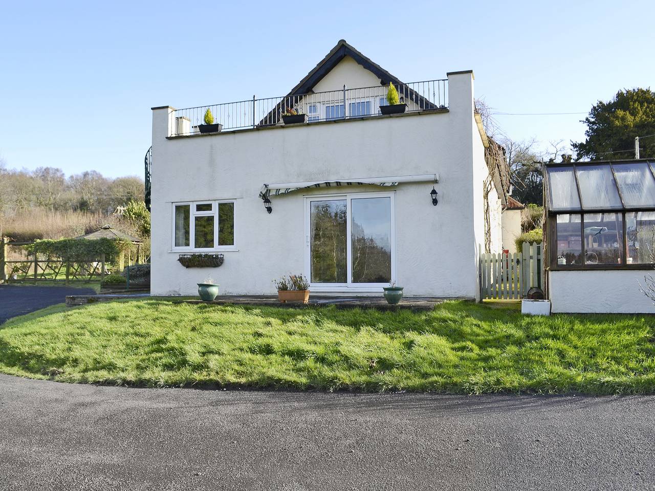 Whitegate View in Tatworth & Forton, Somerset