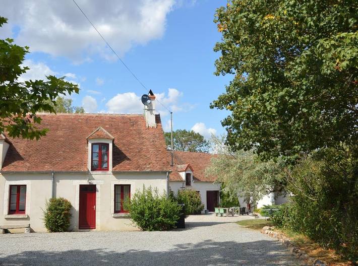 Chambre d’hôte pour 2 personnes, avec Terrasse et Jardin ainsi que Piscine et Vue