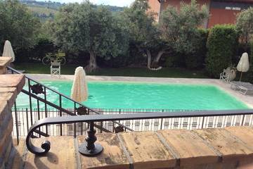 Ferienhaus für 5 Personen, mit Pool und Whirlpool sowie Garten in den Abruzzen