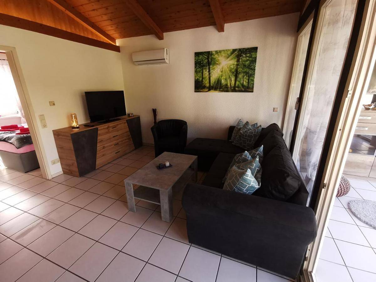 Ganze Wohnung, Ferienhaus Malefi 2 am Gülser Moselbogen in Güls, Koblenz